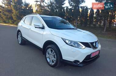 Позашляховик / Кросовер Nissan Qashqai 2015 в Тернополі