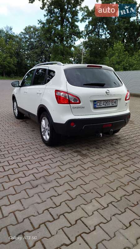 Позашляховик / Кросовер Nissan Qashqai 2012 в Чернівцях фото 12 Позашляховик / Кросовер Nissan Qashqai 2012 в Чернівцях