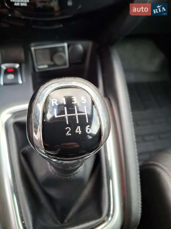Позашляховик / Кросовер Nissan Qashqai 2014 в Львові фото 18 Позашляховик / Кросовер Nissan Qashqai 2014 в Львові