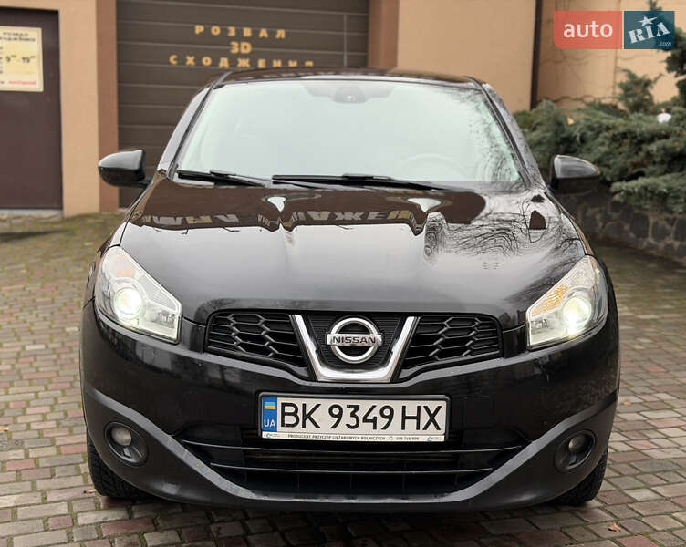 Внедорожник / Кроссовер Nissan Qashqai 2010 в Ровно