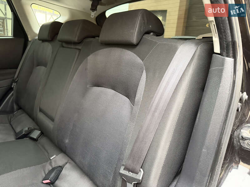 Внедорожник / Кроссовер Nissan Qashqai 2010 в Ровно