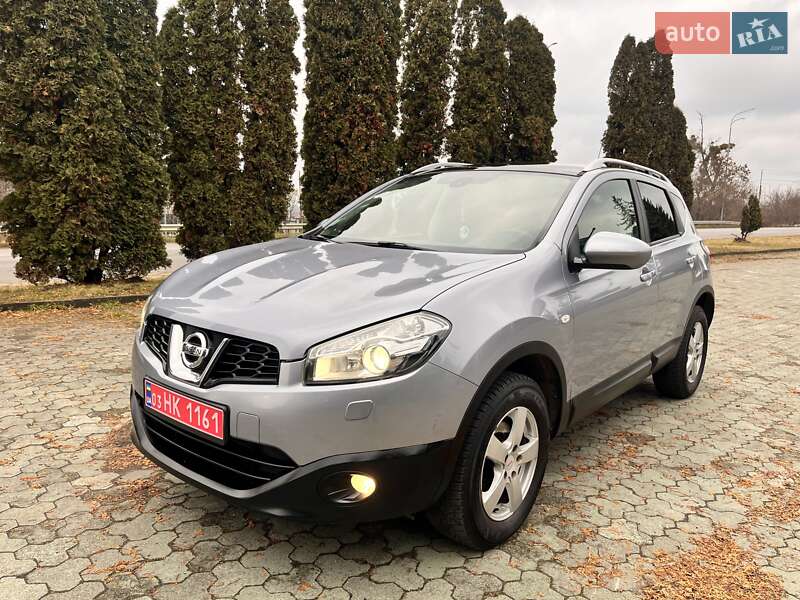 Внедорожник / Кроссовер Nissan Qashqai 2013 в Дубно