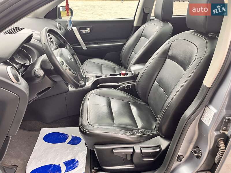 Внедорожник / Кроссовер Nissan Qashqai 2013 в Дубно