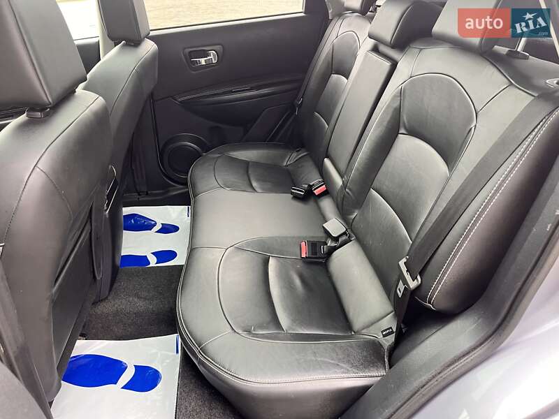 Внедорожник / Кроссовер Nissan Qashqai 2013 в Дубно