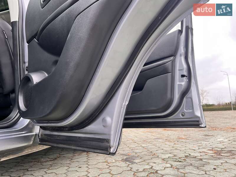 Внедорожник / Кроссовер Nissan Qashqai 2013 в Дубно