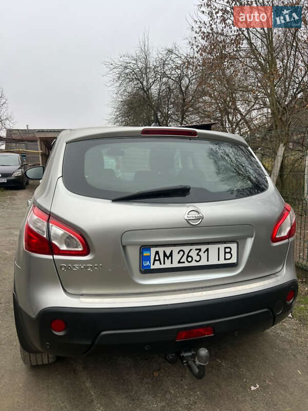 Внедорожник / Кроссовер Nissan Qashqai 2011 в Звягеле фото 3 Внедорожник / Кроссовер Nissan Qashqai 2011 в Звягеле