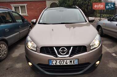 Внедорожник / Кроссовер Nissan Qashqai 2013 в Хороле