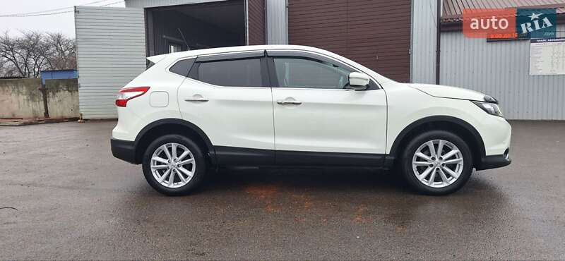 Внедорожник / Кроссовер Nissan Qashqai 2015 в Новоархангельске фото 5 Внедорожник / Кроссовер Nissan Qashqai 2015 в Новоархангельске