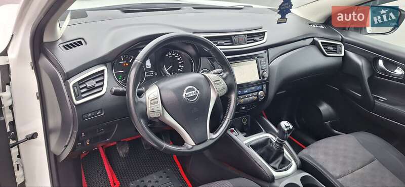 Внедорожник / Кроссовер Nissan Qashqai 2015 в Новоархангельске фото 47 Внедорожник / Кроссовер Nissan Qashqai 2015 в Новоархангельске