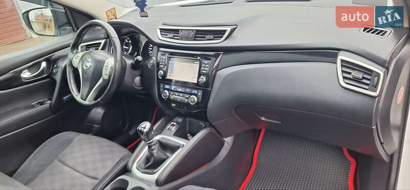 Внедорожник / Кроссовер Nissan Qashqai 2015 в Новоархангельске фото 148 Внедорожник / Кроссовер Nissan Qashqai 2015 в Новоархангельске