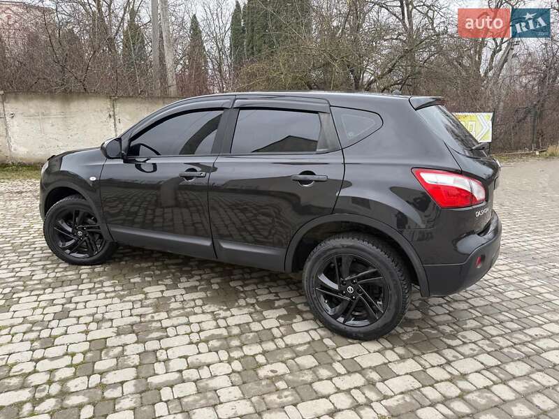Внедорожник / Кроссовер Nissan Qashqai 2011 в Борщеве