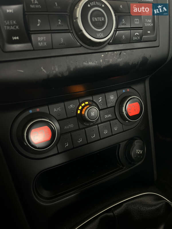 Позашляховик / Кросовер Nissan Qashqai 2012 в Миколаєві