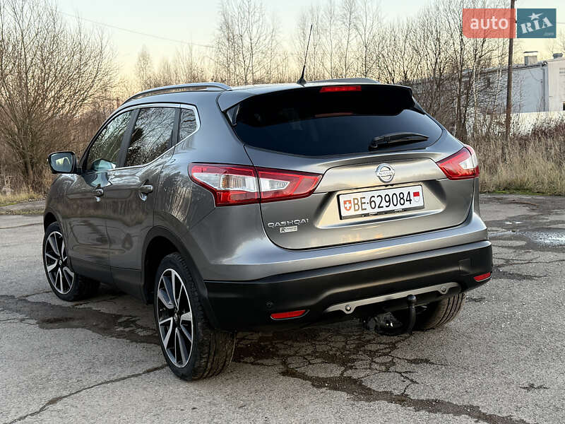 Позашляховик / Кросовер Nissan Qashqai 2015 в Трускавці фото 16 Позашляховик / Кросовер Nissan Qashqai 2015 в Трускавці