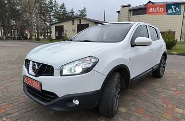 Внедорожник / Кроссовер Nissan Qashqai 2009 в Решетиловке