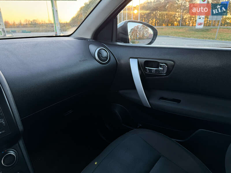 Внедорожник / Кроссовер Nissan Qashqai 2012 в Стрые фото 63 Внедорожник / Кроссовер Nissan Qashqai 2012 в Стрые