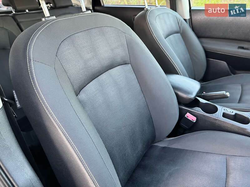 Внедорожник / Кроссовер Nissan Qashqai 2012 в Стрые фото 82 Внедорожник / Кроссовер Nissan Qashqai 2012 в Стрые