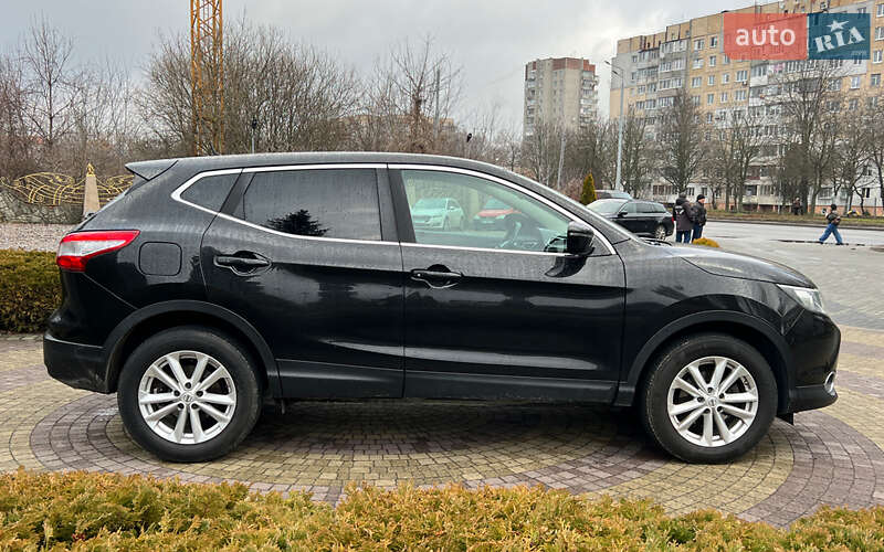 Внедорожник / Кроссовер Nissan Qashqai 2016 в Львове
