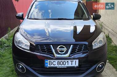 Позашляховик / Кросовер Nissan Qashqai 2012 в Львові