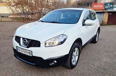 Позашляховик / Кросовер Nissan Qashqai 2011 в Києві