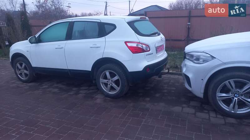 Внедорожник / Кроссовер Nissan Qashqai 2012 в Нововолынске