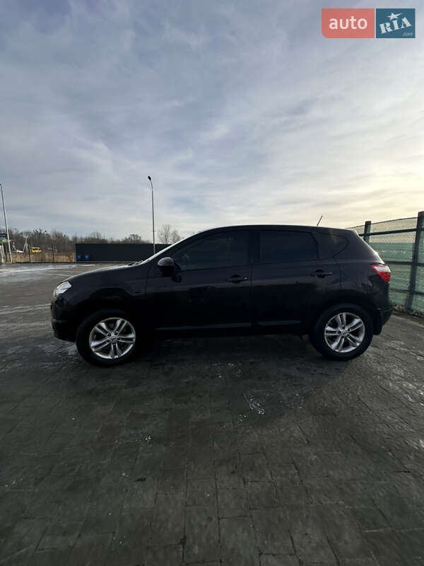 Внедорожник / Кроссовер Nissan Qashqai 2011 в Львове