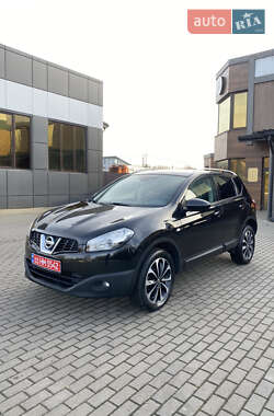 Внедорожник / Кроссовер Nissan Qashqai 2011 в Ровно