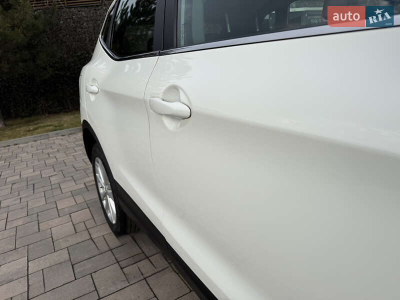 Внедорожник / Кроссовер Nissan Qashqai 2015 в Ивано-Франковске фото 20 Внедорожник / Кроссовер Nissan Qashqai 2015 в Ивано-Франковске