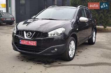 Внедорожник / Кроссовер Nissan Qashqai 2010 в Звягеле