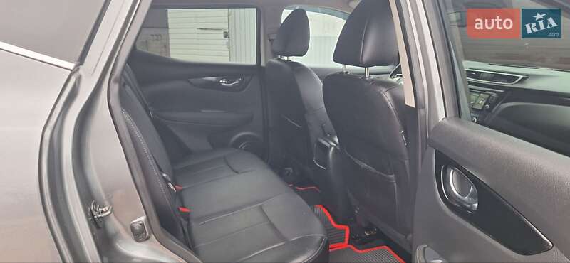 Позашляховик / Кросовер Nissan Qashqai 2016 в Новоархангельську