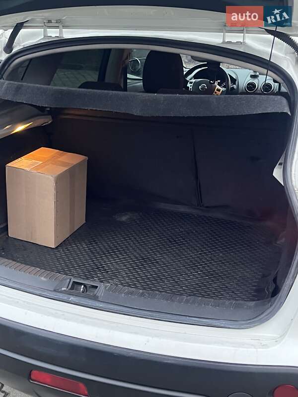 Внедорожник / Кроссовер Nissan Qashqai 2012 в Павлограде