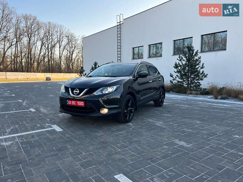 Внедорожник / Кроссовер Nissan Qashqai 2016 в Луцке