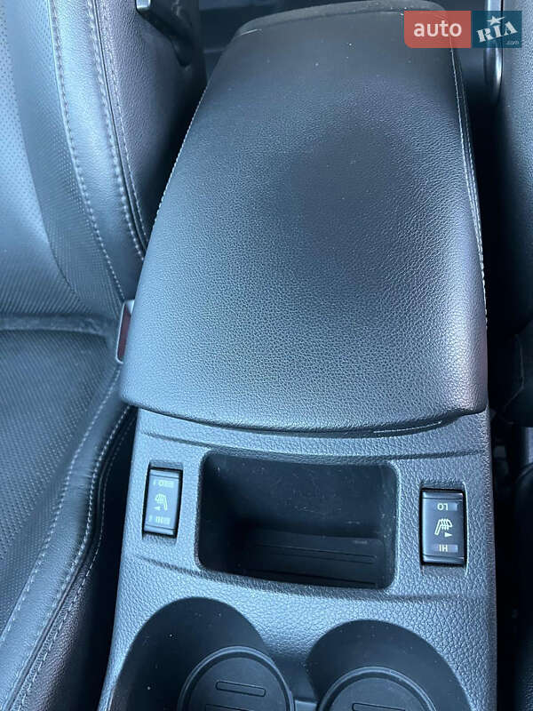 Внедорожник / Кроссовер Nissan Qashqai 2016 в Луцке