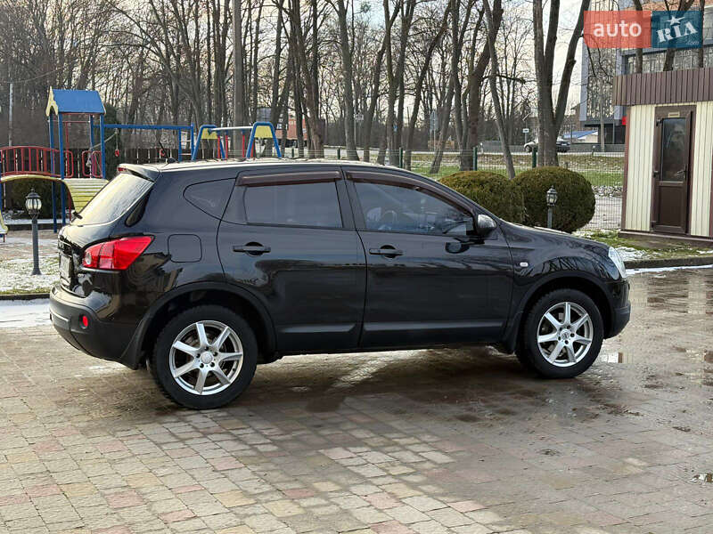 Внедорожник / Кроссовер Nissan Qashqai 2008 в Стрые