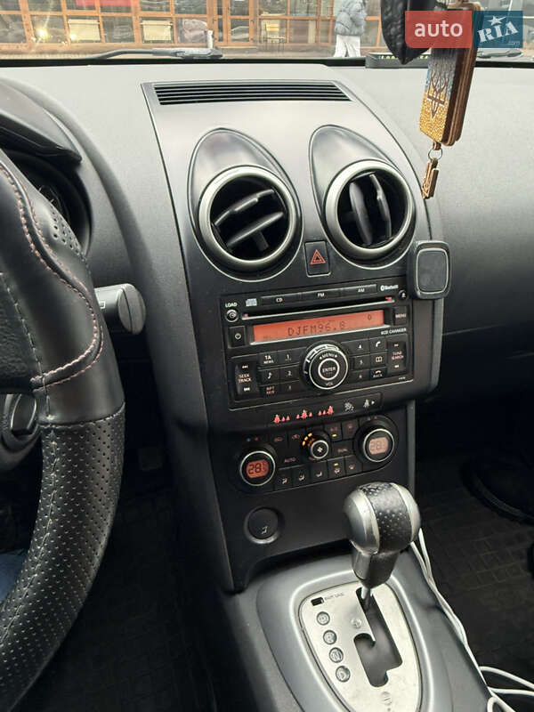 Внедорожник / Кроссовер Nissan Qashqai 2008 в Золотоноше