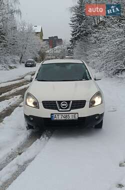 Позашляховик / Кросовер Nissan Qashqai 2008 в Коломиї