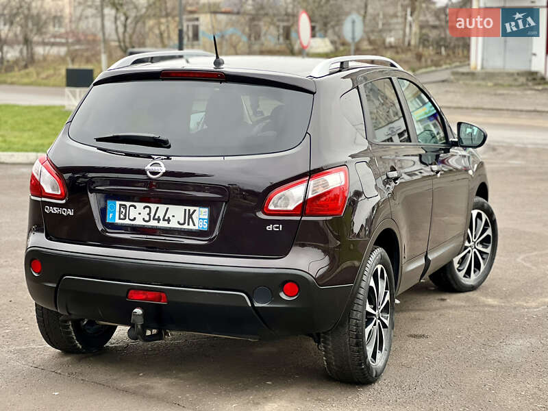 Позашляховик / Кросовер Nissan Qashqai 2013 в Дубні