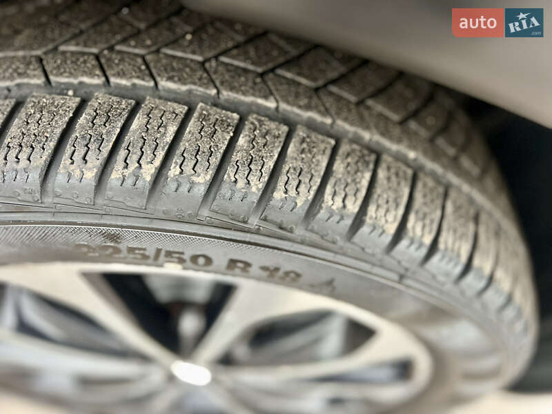 Позашляховик / Кросовер Nissan Qashqai 2013 в Дубні