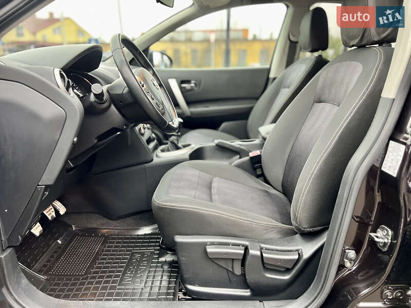 Позашляховик / Кросовер Nissan Qashqai 2013 в Дубні