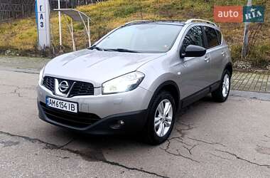 Внедорожник / Кроссовер Nissan Qashqai 2013 в Житомире