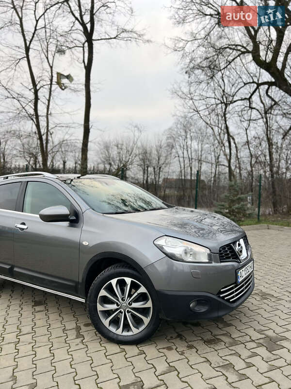 Внедорожник / Кроссовер Nissan Qashqai 2010 в Луцке