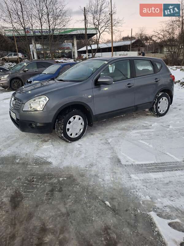 Внедорожник / Кроссовер Nissan Qashqai 2008 в Черновцах