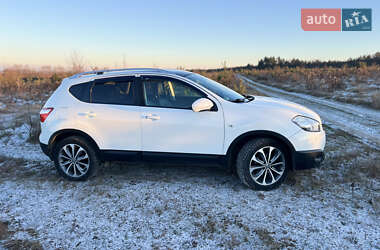 Внедорожник / Кроссовер Nissan Qashqai 2011 в Хмельнике