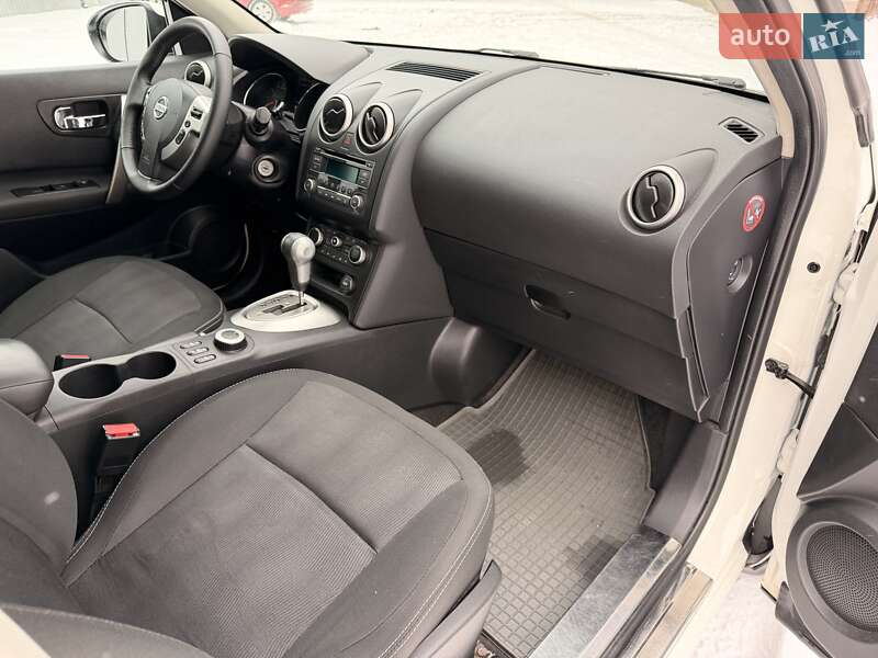 Внедорожник / Кроссовер Nissan Qashqai 2012 в Днепре