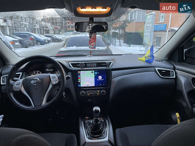 Внедорожник / Кроссовер Nissan Qashqai 2017 в Киеве