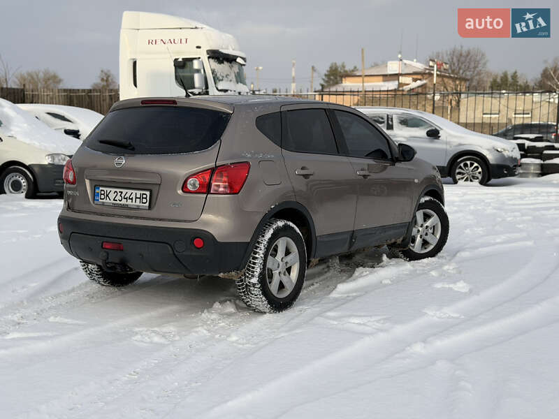 Внедорожник / Кроссовер Nissan Qashqai 2007 в Сарнах