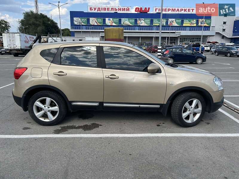 Внедорожник / Кроссовер Nissan Qashqai 2008 в Днепре