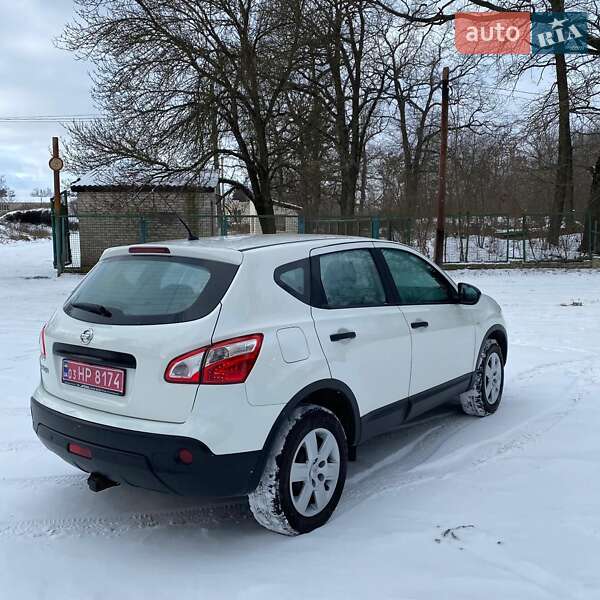 Внедорожник / Кроссовер Nissan Qashqai 2012 в Киверцах