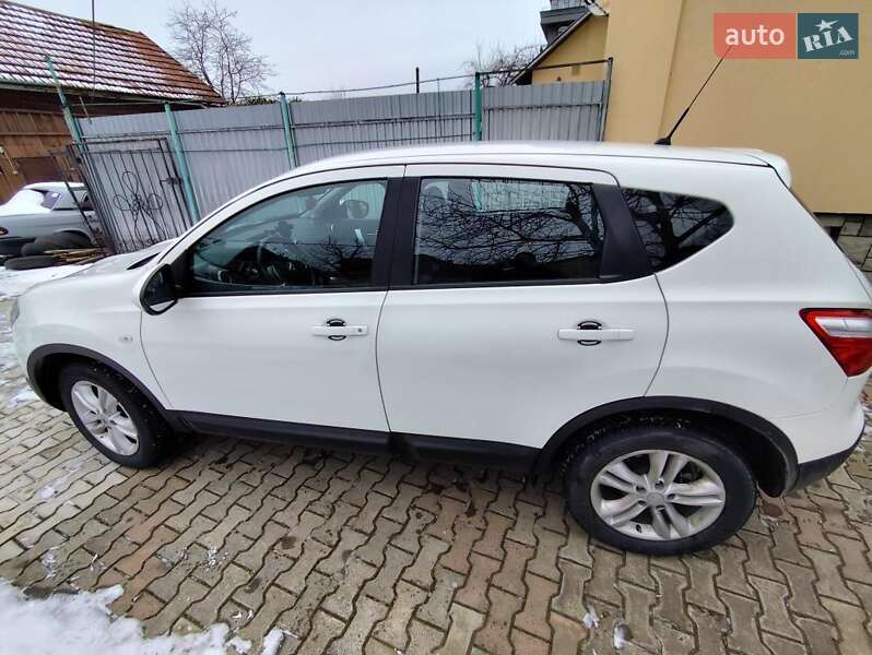 Внедорожник / Кроссовер Nissan Qashqai 2010 в Трускавце фото 7 Внедорожник / Кроссовер Nissan Qashqai 2010 в Трускавце