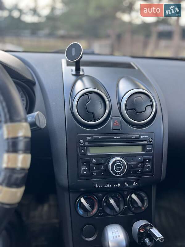 Внедорожник / Кроссовер Nissan Qashqai 2009 в Косове