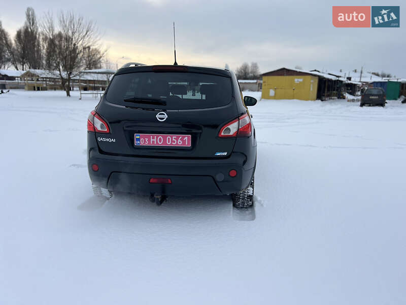 Позашляховик / Кросовер Nissan Qashqai 2010 в Конотопі фото 13 Позашляховик / Кросовер Nissan Qashqai 2010 в Конотопі